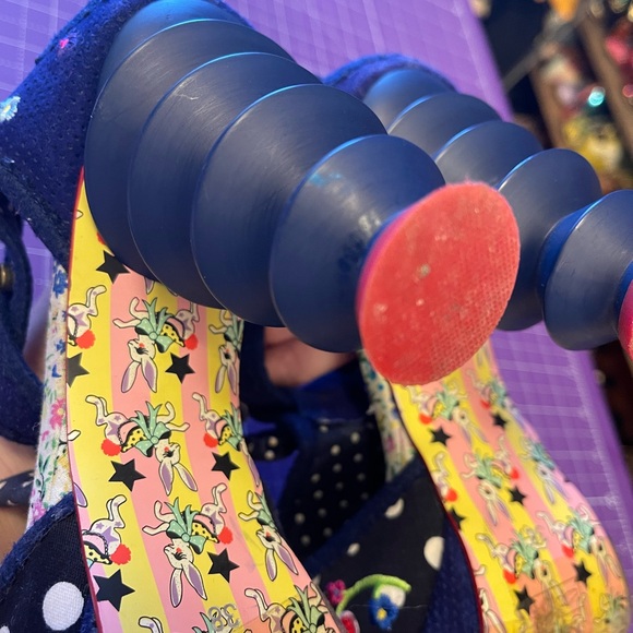 GUC Irregular Choice Matryoshka Heels. Size 38, size 7. Snap closure. - Picture 5 of 5